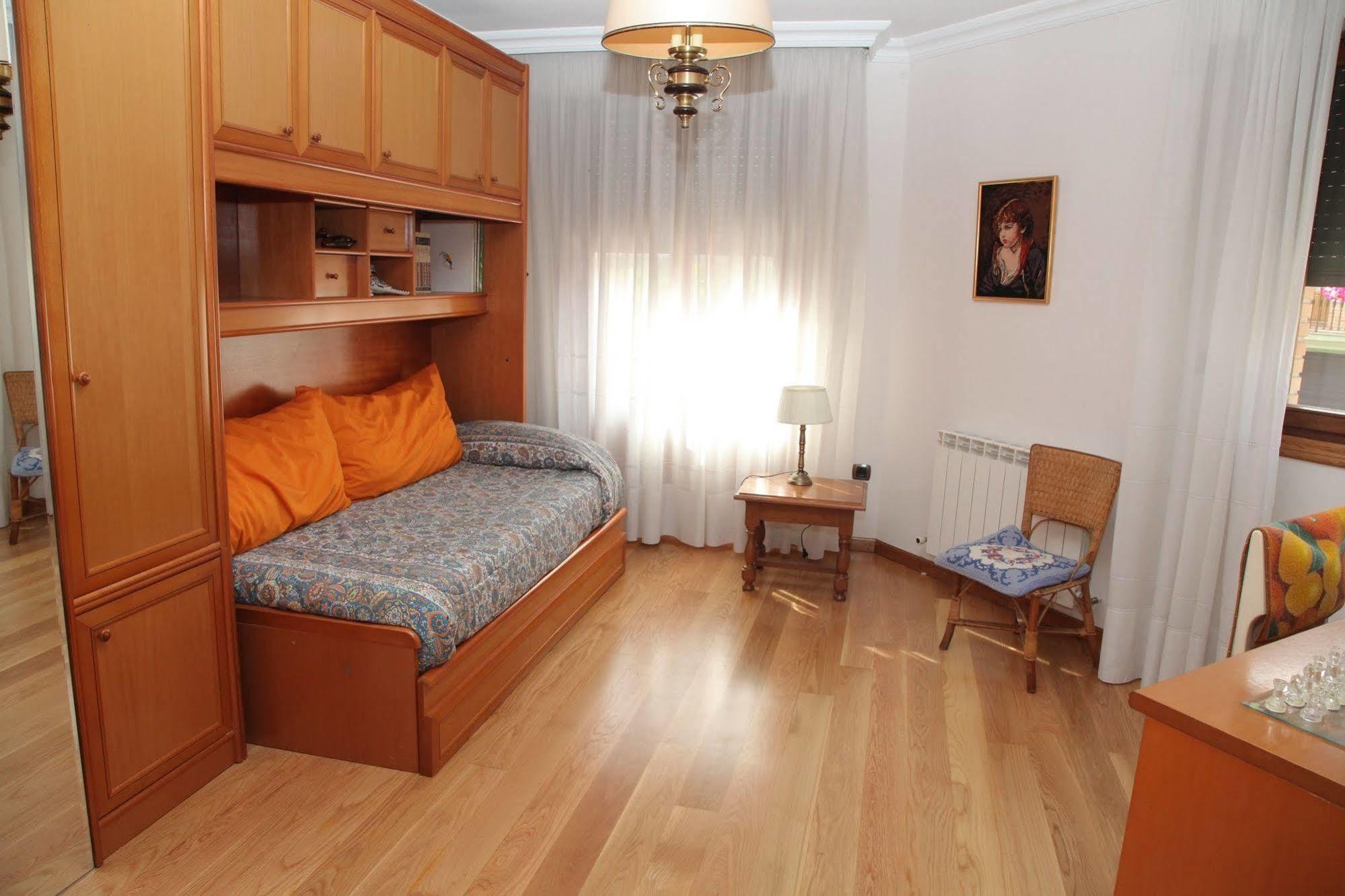 San Pedroko Bidea Villa Alsasua Buitenkant foto
